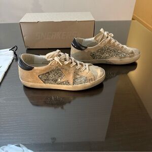Golden Goose Beige and Black Glitter Super Stars ⭐️